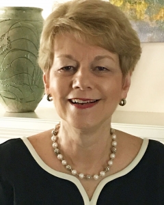 A headshot of Dr Janice Loeffler