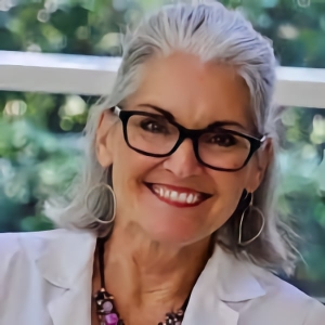 Melisa Holmes, MD